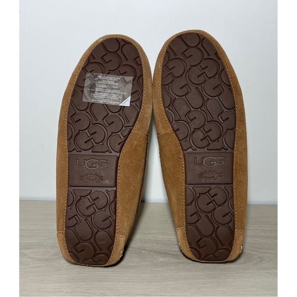 NEW Women’s UGG Ansley Suede slippers Size 10 - Picture 12 of 12